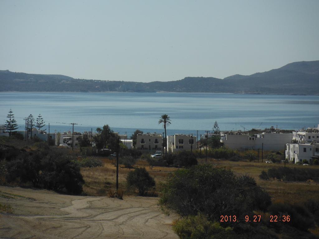 Kapetan Giannis Hotel Adamantas  Exterior foto